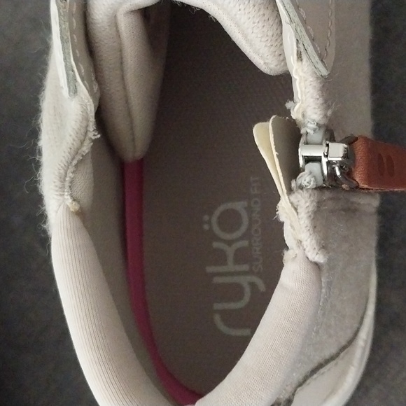 RYKA GWYN SIZE9.5 - Picture 4 of 6